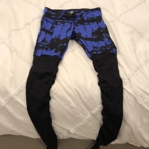 ALO goddess yoga pants